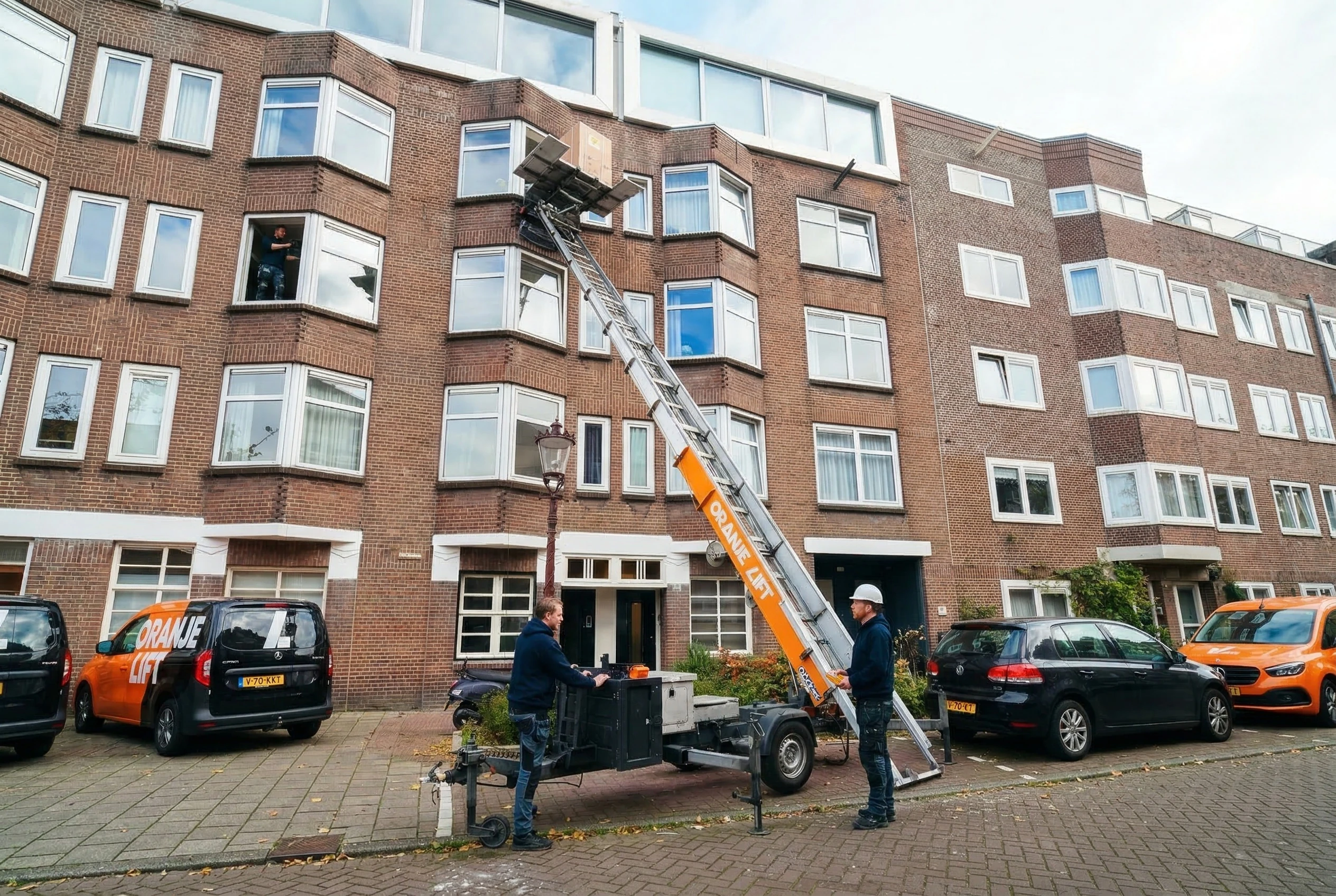 Verhuislift in actie in Veenendaal